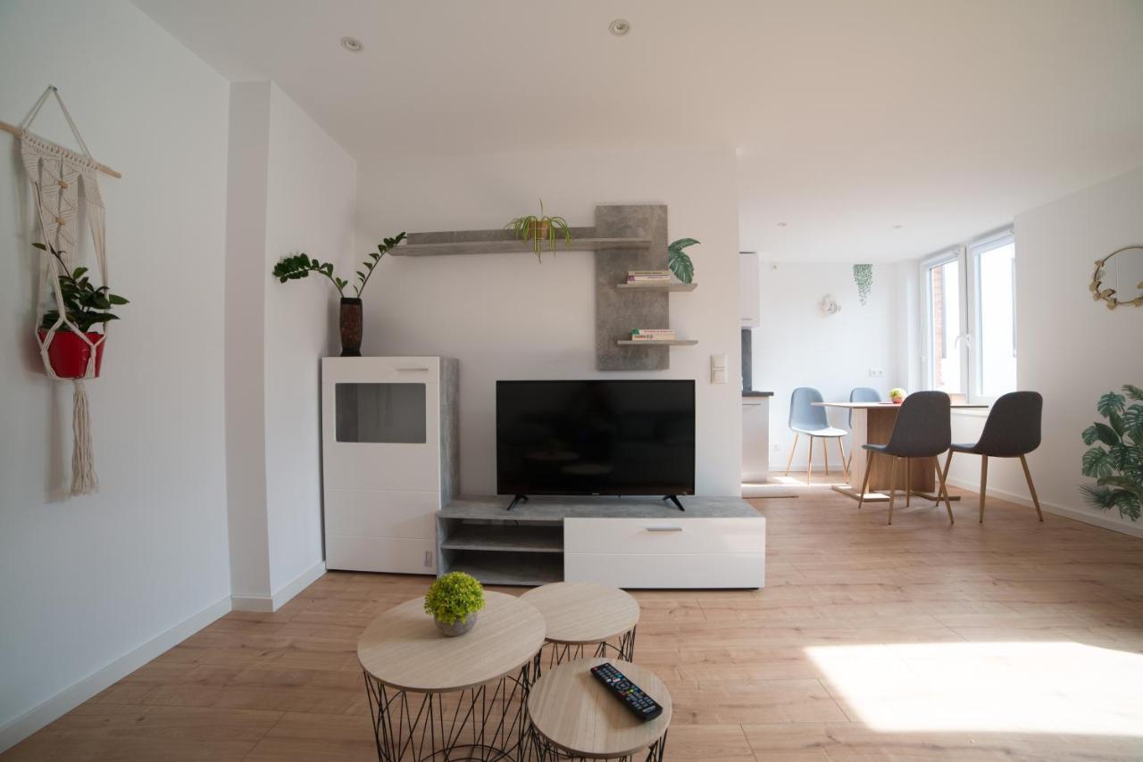 Schoene Ferienwohnung 54 M², Zentrumsnah, Kingbett Erfurt Dış mekan fotoğraf