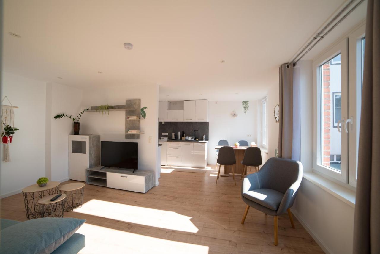 Schoene Ferienwohnung 54 M², Zentrumsnah, Kingbett Erfurt Dış mekan fotoğraf