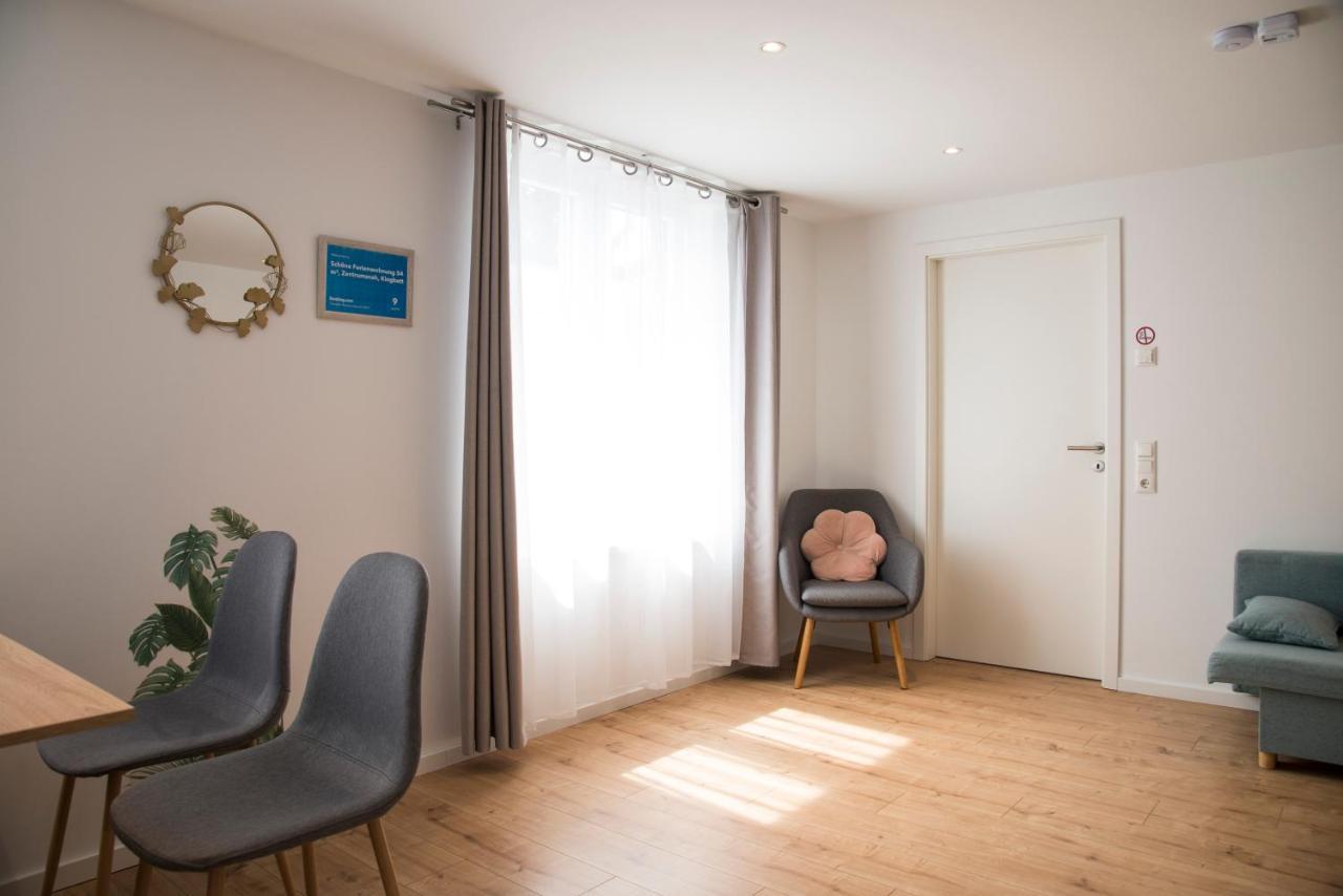Schoene Ferienwohnung 54 M², Zentrumsnah, Kingbett Erfurt Dış mekan fotoğraf